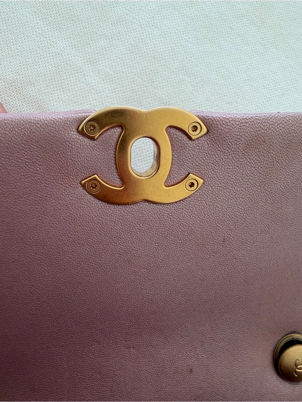 CHANEL Quilted Mini Flap Bag in Dusty Lavender with Gold Hardware - Picture 3 of 15